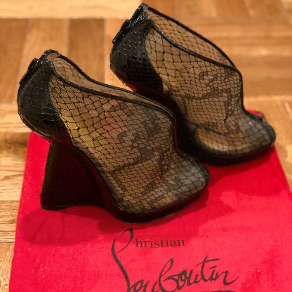 Louboutin Python "Janet" Lace 120 Wedges, Eu 36 - image 4